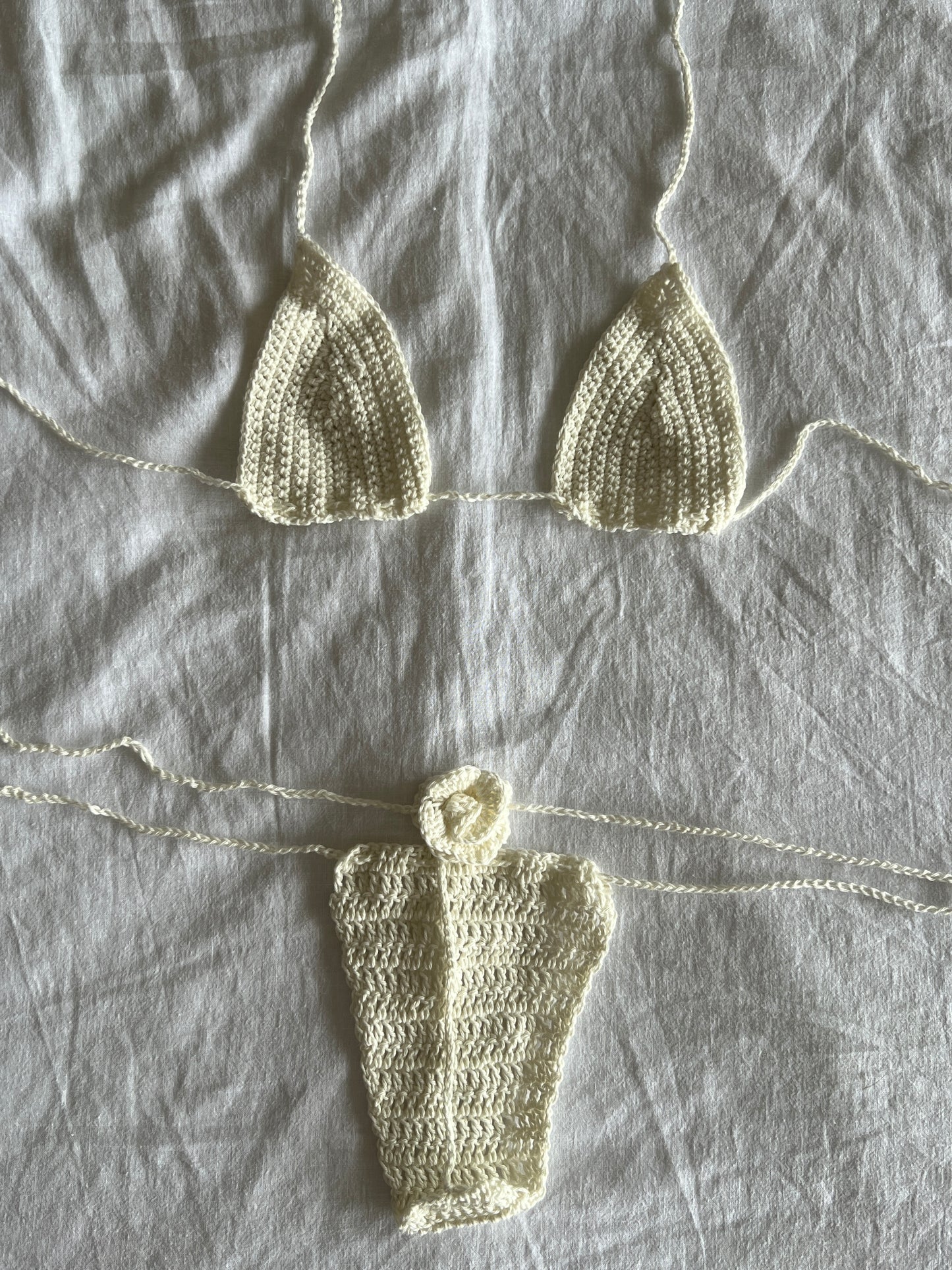 Flor de Praia Bikini Set