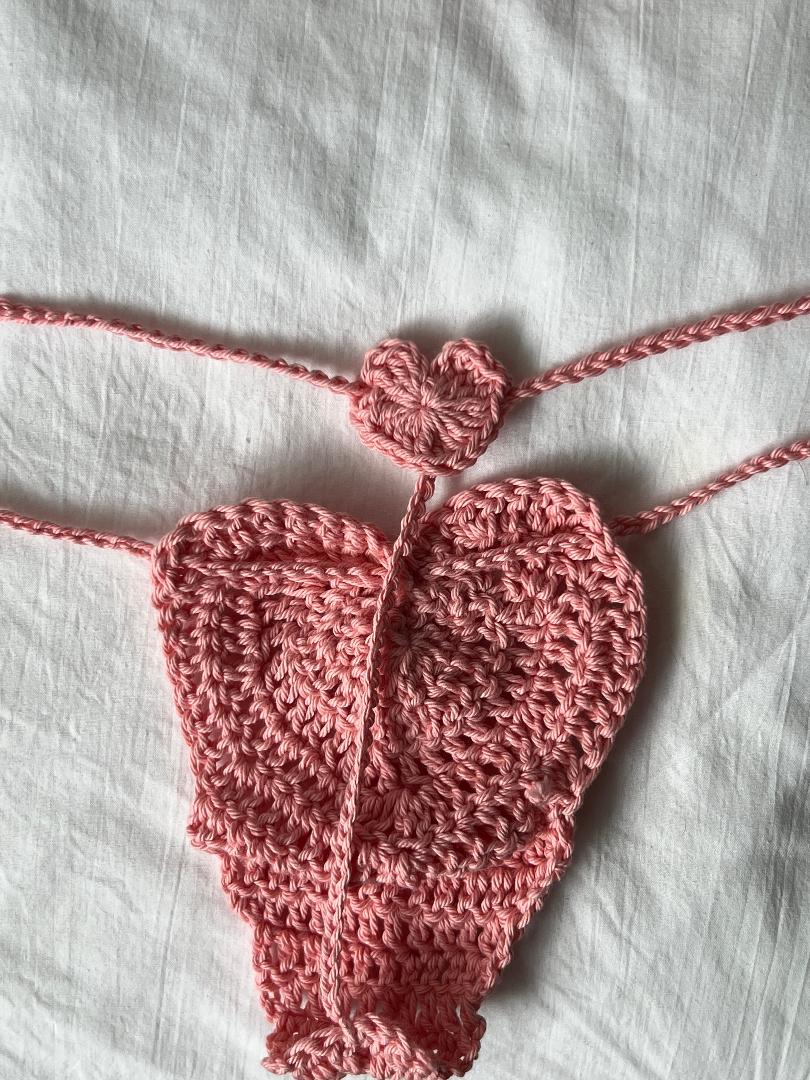 Rosy Heart Thong