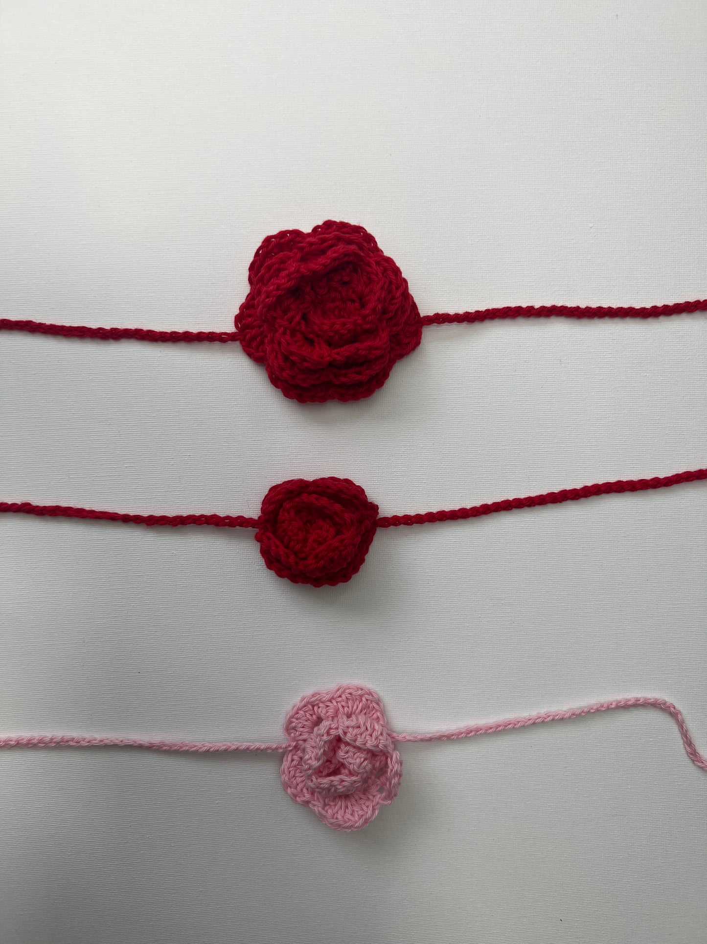 Large red rose crochet neckalce