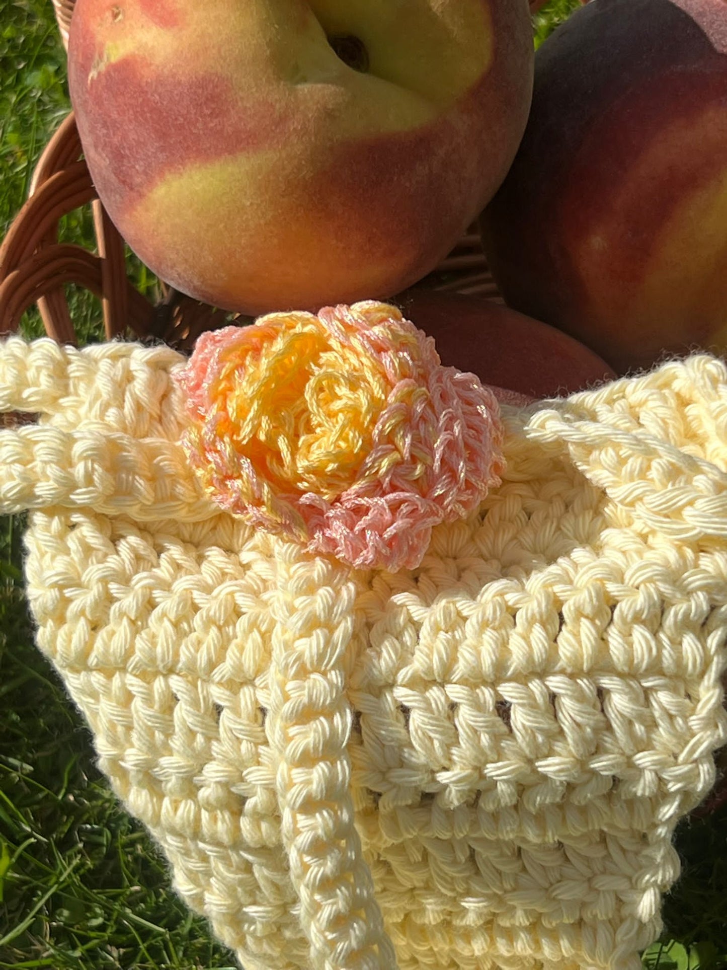 Golden Pink Flower Brazilian